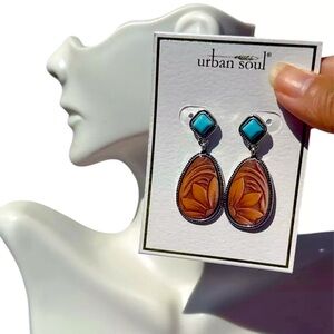 Urban Soul Earrings Blue Studs Brown Floral Teardrop silver tone